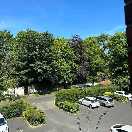 New Hmm Apartmentz - Free Parking - Beautiful Area صندرلاند المظهر الخارجي الصورة